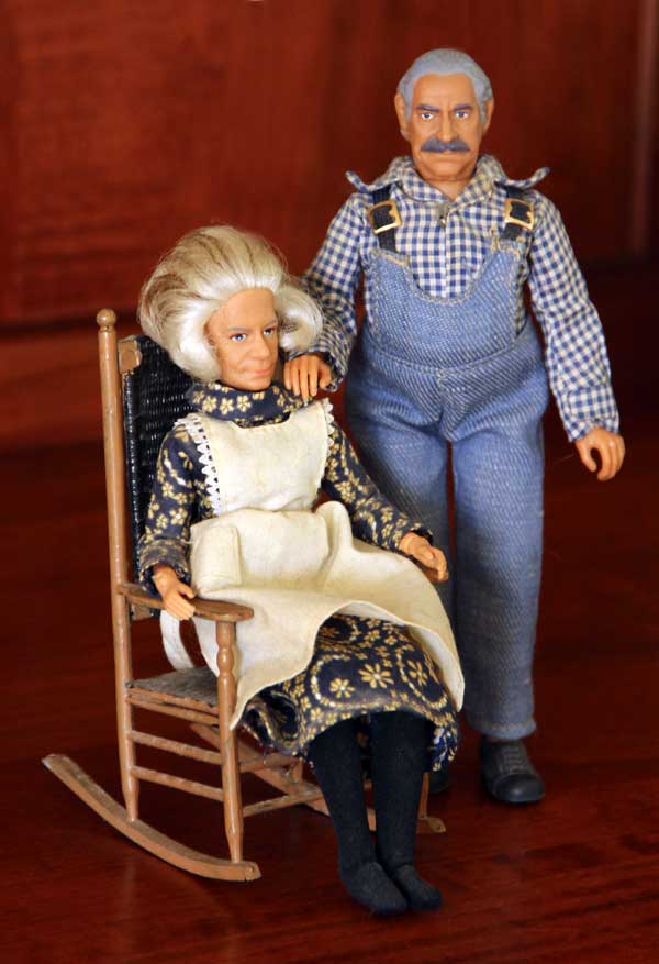 The Walton Dolls - Action Figures